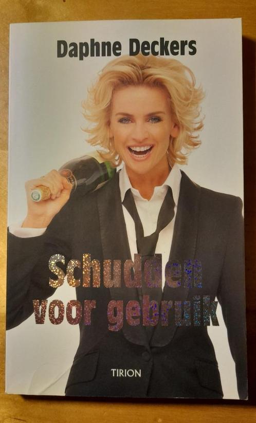 Daphne Deckers - Schudden voor gebruik, Boeken, Essays, Columns en Interviews, Gelezen, Eén auteur, Ophalen of Verzenden