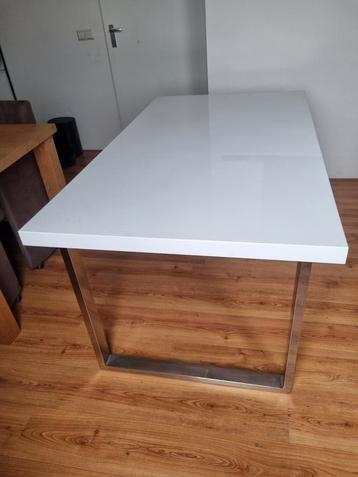 Luxe design Eettafel, hoogstaande materialen beschikbaar voor biedingen