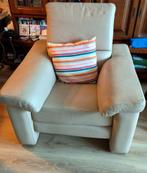 Twee leren fauteuils gebroken wit, Huis en Inrichting, Fauteuils, Ophalen, Gebruikt, 75 tot 100 cm, Leer