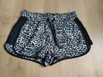 Korte broek panterprint, Ophalen of Verzenden, Zo goed als nieuw, Maat 36 (S), Kort