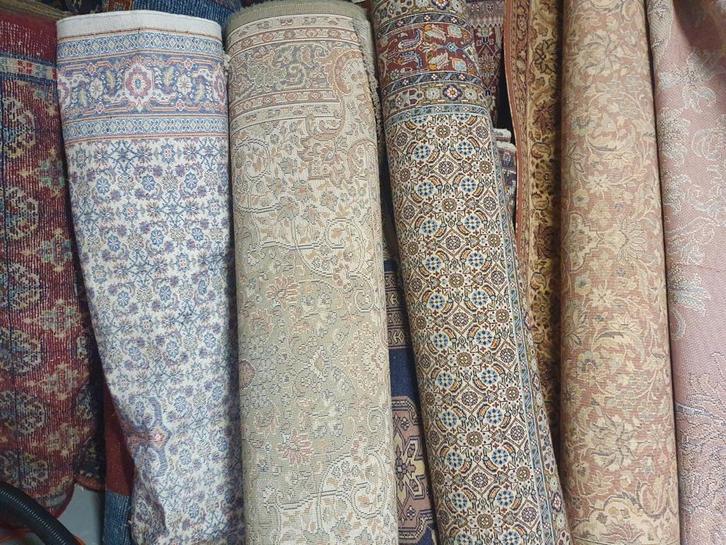 300 VINTAGE TAPIJTEN VERKOOP ZATERDAG 4 OKTOBER, Huis en Inrichting, Stoffering | Tapijten en Kleden, Gebruikt, 200 cm of meer