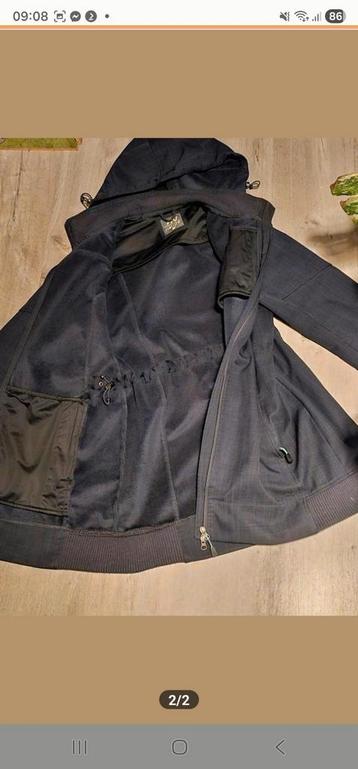 Comfortabele Human Nature softshell winterjas in maat XXL.48 beschikbaar voor biedingen