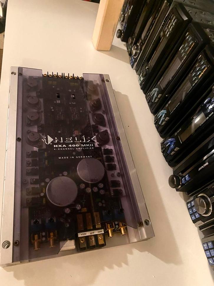 Helix HXA 400 MKII Versterker, Auto diversen, Autospeakers, Gebruikt, Ophalen of Verzenden