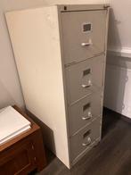 Gratis Stalen archiefkast vintage, Huis en Inrichting, Ophalen, 50 tot 100 cm, Zo goed als nieuw, Minder dan 100 cm