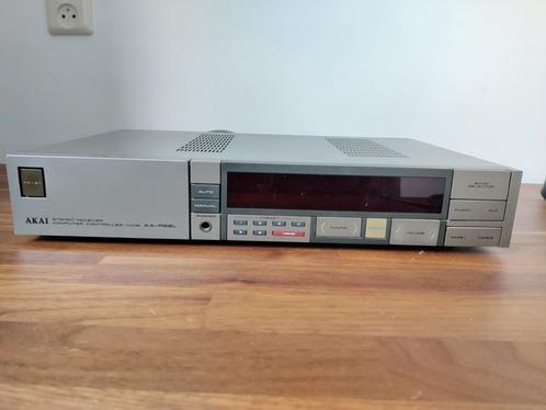Akai AA‑R22L audio versterker (1983), Audio, Tv en Foto, Versterkers en Receivers, Gebruikt, Stereo, Minder dan 60 watt, Overige merken