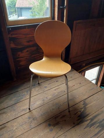 vlinderstoel beuken butterfly chair beschikbaar voor biedingen
