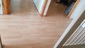 GRATIS laminaat circa 34 m2 beschikbaar voor biedingen