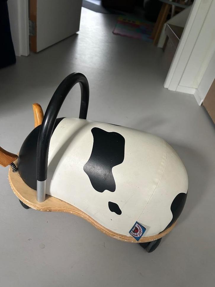 Wheelybug koe, Kinderen en Baby's, Speelgoed | Buiten | Voertuigen en Loopfietsen, Gebruikt, Loopvoertuig, Ophalen