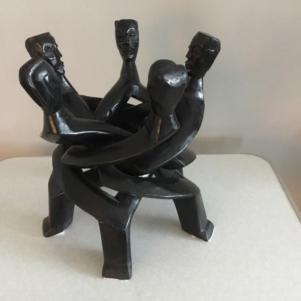 AFRIKAANSE VRIENDENKRING HOUTSNIJWERK UIT EEN STUK., Antiek en Kunst, Ophalen of Verzenden