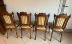 Vier antieke stoelen, Ophalen