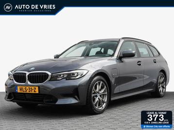BMW 3-serie Touring 330e 293pk Sport Line | Full LED | Carpl beschikbaar voor biedingen