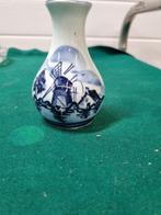 Vaasje delfts blauw holland met molen, Ophalen of Verzenden, 'T Olde Gre-j, Info@toldegrej.nl, Endepoelstraat 20f Didam