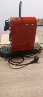 Nespresso koffiezetapparaat, Ophalen of Verzenden, Zo goed als nieuw, Koffiemachine