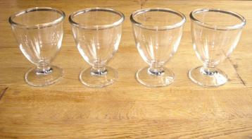NIEUW - 4 cocktail glazen - mocktail - coupe / glas - H13cm beschikbaar voor biedingen