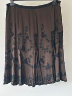 Feestelijke zijden rok van Essentiel Antwerp maat  42, Kleding | Dames, Rokken, Bruin, Maat 42/44 (L), Ophalen of Verzenden, Zo goed als nieuw