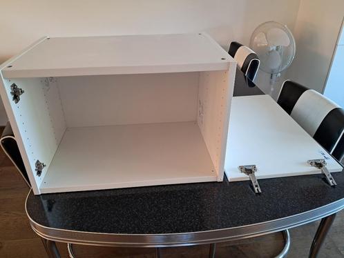 Drie Ikea Platsa wandkastjes en Fonnes deurtjes, Huis en Inrichting, Kasten | Kledingkasten, Zo goed als nieuw, Minder dan 100 cm
