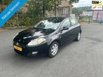 Fiat Bravo 1.4 Active MET NW APK, Auto's, Voorwielaandrijving, Gebruikt, Zwart, Zwart