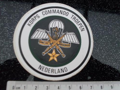sticker korps commando troepen nederland logo embleem wapen, Verzamelen, Stickers, Zo goed als nieuw, Bedrijf of Vereniging, Verzenden