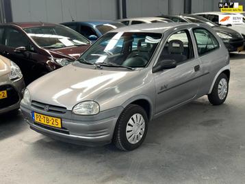 Opel Corsa 1.4i Swing Automaat APK NAP