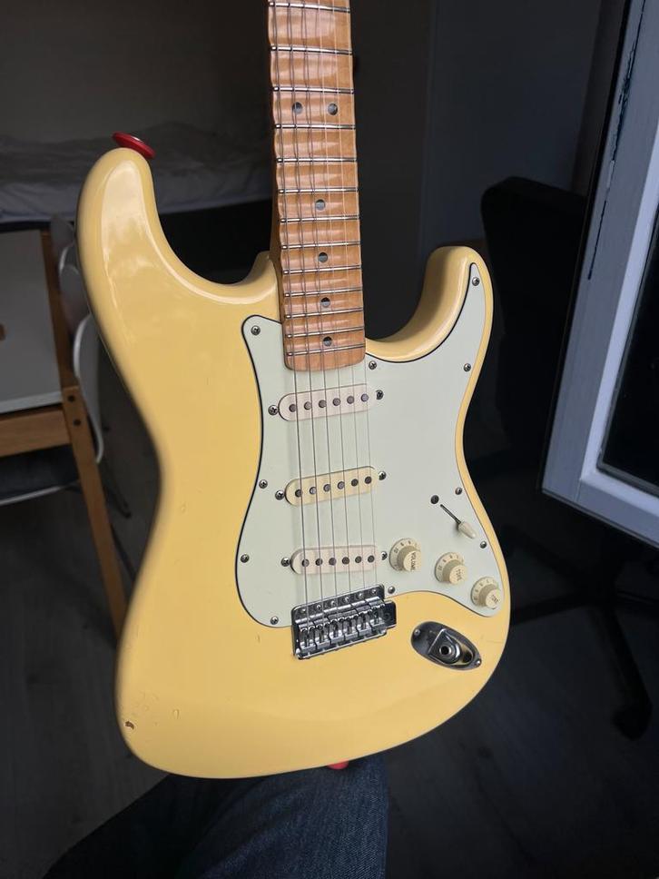 ZELDZAAM! Fender ST72-95DM (Pre Yngwie Malmsteen, jaren 80), Muziek en Instrumenten, Snaarinstrumenten | Gitaren | Elektrisch