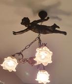 Antieke Engel Lamp met Roosjes - 3 Arms, Huis en Inrichting, Lampen | Kroonluchters, Ophalen, Gebruikt, Glas, Antiek