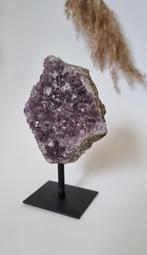 Amethist op standaard 3, Ophalen of Verzenden, Mineraal