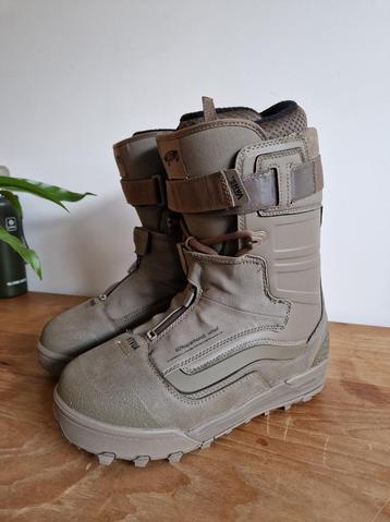 Vans Hi-Country and Hell-Bound 46 (nieuw) beschikbaar voor biedingen