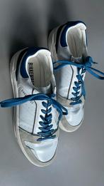Bikkembergs sneakers (glans) wit/ blauw. Maat 46, Kleding | Heren, Ophalen of Verzenden, Zo goed als nieuw, Blauw