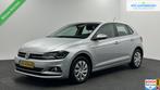 Volkswagen Polo 1.0 TSI Beats CARPLAY NAVI ADAPTIVE CRUISE., Auto's, Volkswagen, Voorwielaandrijving, Stof, Met garantie (alle)