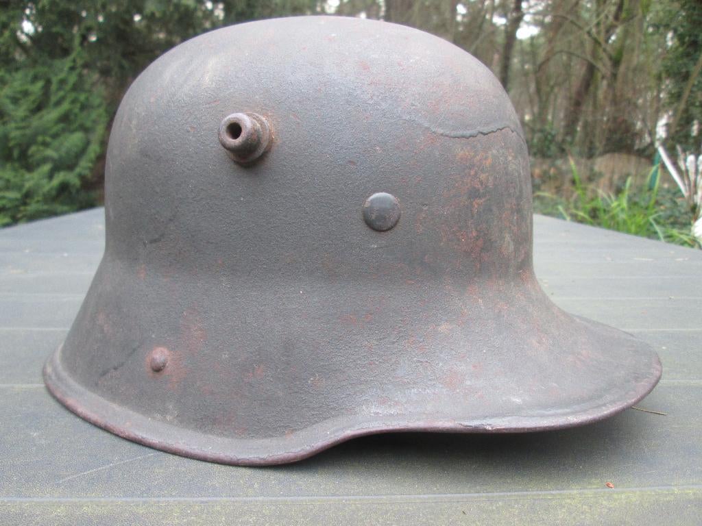 Duitse Wehrmacht helm Single decal M1916 originele kleur TOP, Ophalen of Verzenden, Landmacht, Nederland, Helm of Baret