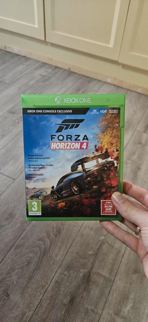 Forza Horizon 4 - Xbox One Racegame, Spelcomputers en Games, Games | Xbox One, Zo goed als nieuw, Racen en Vliegen, 3 spelers of meer