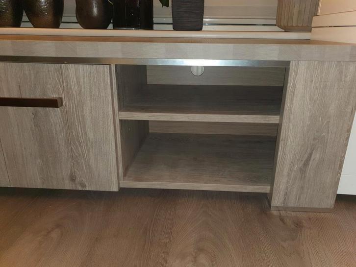 Pronto Francisco Tv-meubel 128cm breed, Huis en Inrichting, Kasten | Televisiemeubels, Gebruikt, Minder dan 100 cm, 100 tot 150 cm
