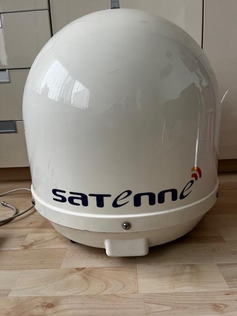 satenne, Audio, Tv en Foto, Schotelantennes, Zo goed als nieuw, (Schotel)antenne-accessoires, Overige merken, Ophalen of Verzenden