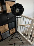 Vloerlamp industrieel, Huis en Inrichting, Lampen | Vloerlampen, Ophalen, Zo goed als nieuw, 150 tot 200 cm