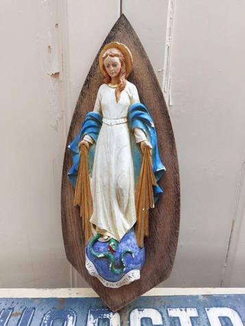 Keramieken Madonna 1930 plaquette beschikbaar voor biedingen