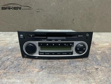 Autoradio  Mitsubishi Colt VI  ('04-'13) 8701A239 beschikbaar voor biedingen