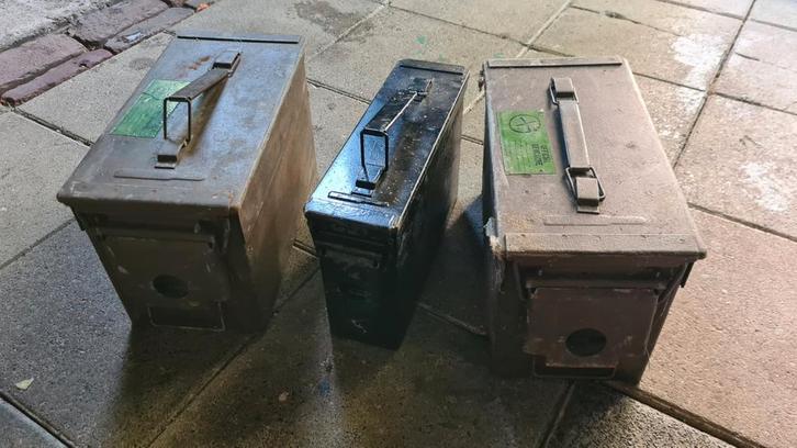 3x Munitiekisten - Metaal, Huis en Inrichting, Kasten | Televisiemeubels, Gebruikt, 100 tot 150 cm, 50 tot 100 cm, 25 tot 50 cm