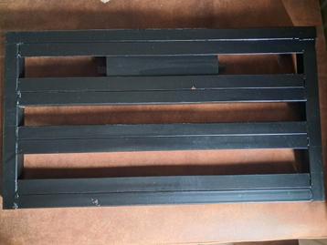 Innox pedalboard beschikbaar voor biedingen