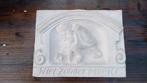 Porcelyne fles antiekgevelsteen 5x26x21cm.creme terracotta., Ophalen of Verzenden