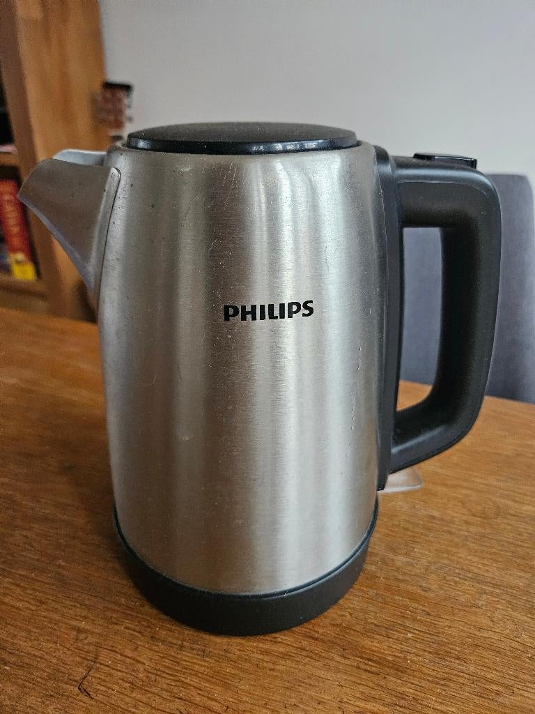 Philips waterkoker HD9350 RVS, 1 tot 2 liter, Ophalen of Verzenden, Gebruikt, Rvs