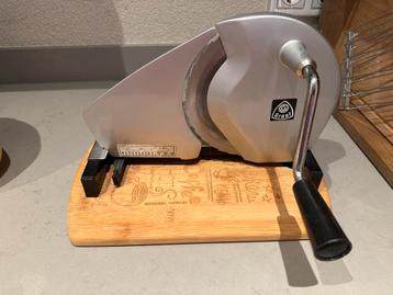 Snijmachine beschikbaar voor biedingen