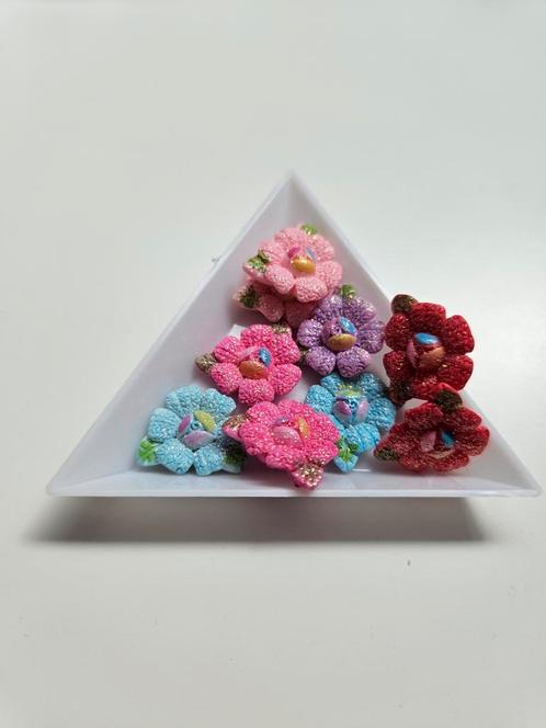 Bloemen Flatbacks #20 - Bedels voor DIY projecten, Hobby en Vrije tijd, Kralen en Sieraden maken, Nieuw, Overige typen, Ophalen