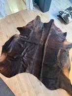 Vloerkleed koeienhuis donkerbruin met bijpassende kussens, Echt leder, Ophalen of Verzenden, Zo goed als nieuw, Bruin