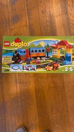 Kleine trein met extra rail set, Kinderen en Baby's, Speelgoed | Duplo en Lego, Ophalen of Verzenden, Zo goed als nieuw, Complete set