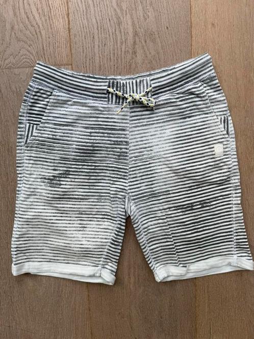 korte sweat broek maat 140 TUMBLE ‘N DRY, Kinderen en Baby's, Kinderkleding | Maat 140, Gebruikt, Jongen, Broek, Ophalen of Verzenden