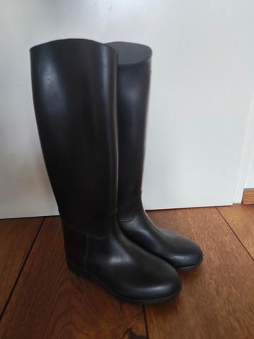 Paardrijlaarzen maat 36 beschikbaar voor biedingen