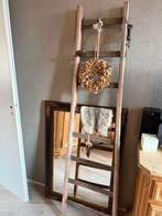 Houten ladder met decoratie, Minder dan 50 cm, Gebruikt, Ophalen of Verzenden, 150 tot 200 cm