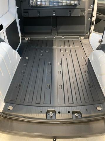 Laadruimte mat Volkswagen Caddy Cargo 2020+ beschikbaar voor biedingen