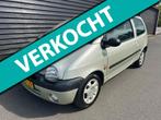 Renault Twingo 1.2 Initiale KOUDE AIRCO NIEUWE APK, 4 stoelen, Bedrijf, Handgeschakeld, Elektrische ramen