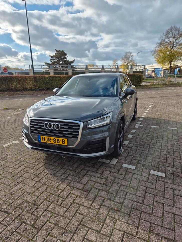 Audi Q2 1.4 Tfsi CoD 150pk S Tronic 2017 Grijs, Auto's, Audi, Particulier, Q2, Benzine, SUV of Terreinwagen, Automaat, Geïmporteerd